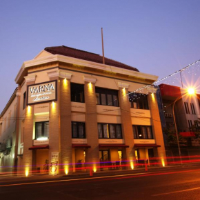  Varna Culture Hotel Soerabaia  Сурабайа